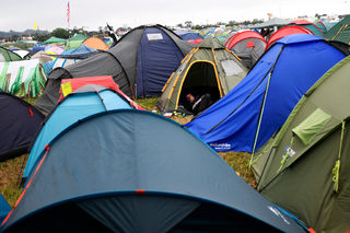 2017-06-22T060536Z_23277812_RC1D2EC22500_RTRMADP_3_MUSIC-GLASTONBURY.JPG