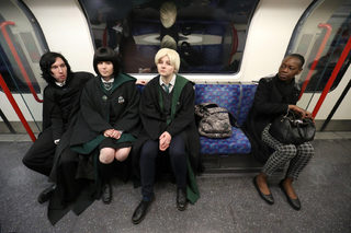 2017-06-22T154624Z_1519984665_RC11490E4760_RTRMADP_3_BRITAIN-POTTER.JPG