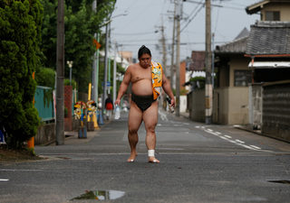 2017-07-18T222524Z_1151521253_RC1B1BAEDF00_RTRMADP_3_JAPAN-SUMO.JPG