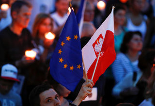 2017-07-22T204809Z_1411821181_RC1EA1D11E60_RTRMADP_3_POLAND-POLITICS-JUDICIARY.JPG