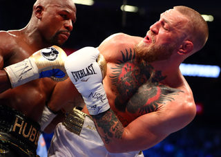 2017-08-27T051400Z_1143352228_NOCID_RTRMADP_3_BOXING-MAYWEATHER-VS-MCGREGOR.JPG