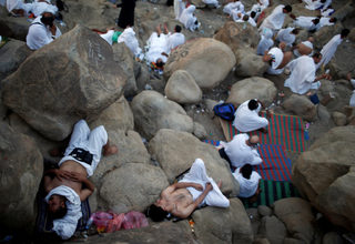 2017-08-31T060322Z_69792035_RC186FE6D380_RTRMADP_3_SAUDI-HAJ-ARAFAT.JPG