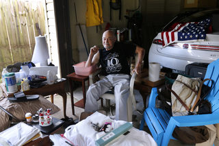 2017-09-05T233744Z_589256761_RC1E978A3A00_RTRMADP_3_STORM-HARVEY.JPG
