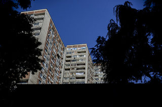 a84NIK_1639.JPG