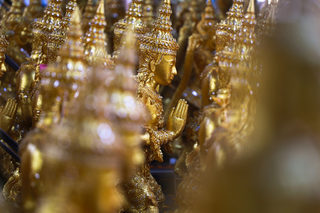 2017-10-10T220807Z_1587382496_RC1C13DC6A90_RTRMADP_3_THAILAND-KING-CREMATION.JPG