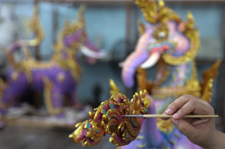 2017-10-10T221042Z_2056411703_RC1BFC3517E0_RTRMADP_3_THAILAND-KING-CREMATION.JPG