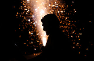 2017-10-19T174215Z_660316565_RC1C1519E620_RTRMADP_3_RELIGION-DIWALI.JPG