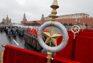 2017-11-05T071044Z_462437957_RC1C8956EC70_RTRMADP_3_RUSSIA-PARADE-REHEARSAL.JPG