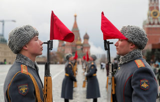 2017-11-05T070820Z_945071784_RC13FFCF7440_RTRMADP_3_RUSSIA-PARADE-REHEARSAL.JPG