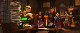 COCO-RGB_c341_2gcs.sel16.192.jpg