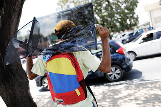 2017-12-11T140815Z_1830408170_RC1D37F79170_RTRMADP_3_VENEZUELA-CRISIS-BRAZIL.JPG