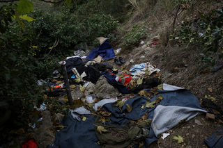 2018-01-11T140124Z_542628738_RC12D1B30190_RTRMADP_3_EUROPE-MIGRANTS-ITALY-CROSSING.JPG