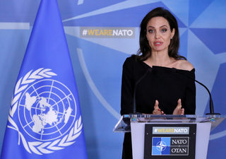 2018-01-31T120930Z_1368928000_RC1C9AAEF010_RTRMADP_3_NATO-VIOLENCE-JOLIE.JPG