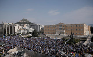 2018-02-04T135343Z_1613921816_RC19581F70B0_RTRMADP_3_GREECE-MACEDONIA-PROTESTS.JPG