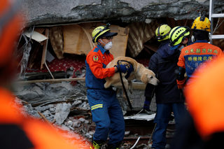 2018-02-07T062604Z_199262292_RC1984B52E90_RTRMADP_3_TAIWAN-QUAKE.JPG