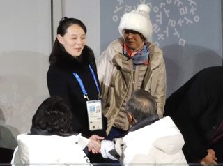 2018-02-09T141045Z_265919687_HP1EE2913DWVR_RTRMADP_3_OLYMPICS-2018-OPENING.JPG