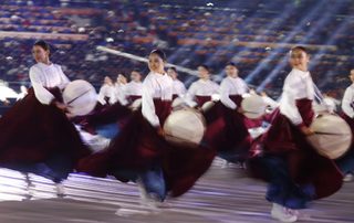 2018-02-09T112058Z_621886877_DEVEE290VIXOG_RTRMADP_3_OLYMPICS-2018-OPENING.JPG