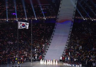 2018-02-09T113055Z_2034922141_DEVEE290VZIQS_RTRMADP_3_OLYMPICS-2018-OPENING.JPG