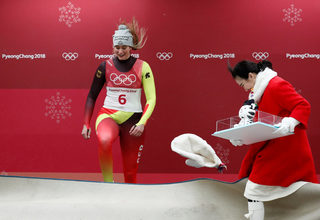2018-02-13T140233Z_279935537_RC12900E35B0_RTRMADP_3_OLYMPICS-2018-LUGE-W.JPG
