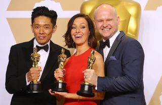2018-03-05T015451Z_1236919448_HP1EE3505BE9V_RTRMADP_3_AWARDS-OSCARS.JPG
