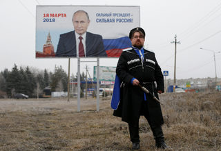 2018-03-12T144803Z_101211360_RC15CCD01EE0_RTRMADP_3_RUSSIA-ELECTION-VOTERS.JPG
