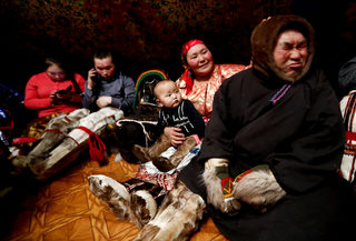 The Wider Image: Russian voting starts early for reindeer herders