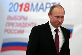 2018-03-18T070003Z_49998229_RC1320732990_RTRMADP_3_RUSSIA-ELECTION-PUTIN.JPG