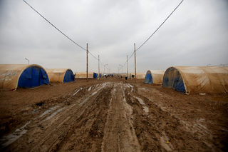 2018-03-28T130754Z_163328248_RC16728B6FE0_RTRMADP_3_IRAQ-MOSUL-DISPLACED-RETURN.JPG