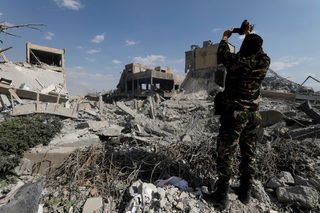 2018-04-14T144849Z_862361739_RC16A40FE3F0_RTRMADP_3_MIDEAST-CRISIS-SYRIA.JPG
