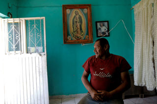 2018-05-02T150609Z_558832664_RC1F8AA2CF10_RTRMADP_3_MEXICO-TEQUILA.JPG