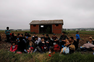 2018-05-03T140242Z_1809381824_RC1C8FFA8790_RTRMADP_3_EUROPE-MIGRANTS-GREECE-EVROS.JPG