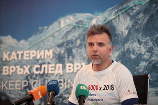 Пресконфереция на Боян Петров