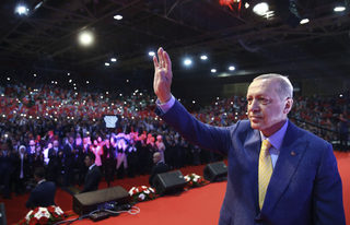 AP_18140561344591.jpg