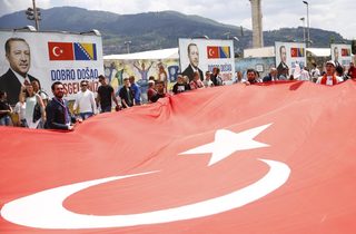2018-05-20T115508Z_716437201_UP1EE5K0X3VKH_RTRMADP_3_TURKEY-ELECTION-BOSNIA.JPG