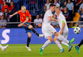 2018-06-03T195635Z_352574777_RC1682668670_RTRMADP_3_SOCCER-WORLDCUP-ESP-SWI.JPG