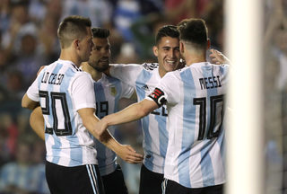 2018-05-30T011431Z_1715636579_RC182E84FA30_RTRMADP_3_SOCCER-WORLDCUP-ARG-HAI.JPG