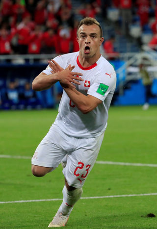 2018-06-22T201109Z_2142728252_RC1848195870_RTRMADP_3_SOCCER-WORLDCUP-SRB-SWI.JPG