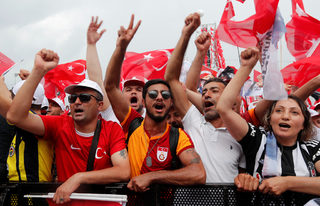 2018-06-23T094858Z_1125496957_RC179683D180_RTRMADP_3_TURKEY-ELECTION.JPG