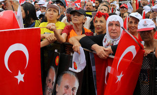 2018-06-23T124218Z_1979963929_RC1858A3F860_RTRMADP_3_TURKEY-ELECTION.JPG