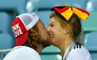 2018-06-23T202507Z_1916177451_RC1E92AC8E70_RTRMADP_3_SOCCER-WORLDCUP-GER-SWE.JPG