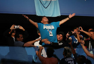 2018-06-26T175423Z_552658846_RC19EF5BDB60_RTRMADP_3_SOCCER-WORLDCUP-NGA-ARG.JPG