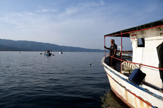 2018-07-02T130315Z_1245035410_RC18FC442380_RTRMADP_3_GREECE-FISHING.JPG