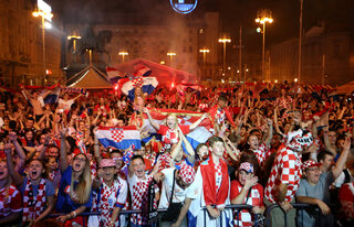 2018-07-07T214228Z_1850134057_RC1820F25800_RTRMADP_3_SOCCER-WORLDCUP-RUS-CRO.JPG