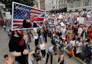 2018-07-13T125546Z_1362118687_RC1407D0F300_RTRMADP_3_USA-TRUMP-BRITAIN.JPG