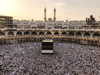 2018-08-16T201208Z_1372672066_RC1E18E93450_RTRMADP_3_SAUDI-HAJ.JPG