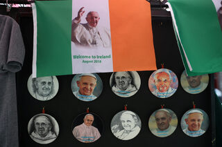2018-08-23T143924Z_994861230_RC1C82810700_RTRMADP_3_POPE-IRELAND.JPG