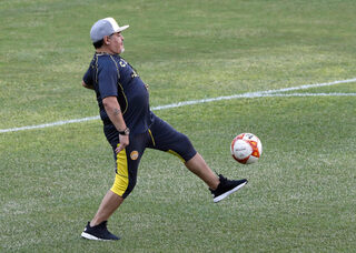 2018-09-11T014348Z_1312154229_RC1E14A51CE0_RTRMADP_3_MEXICO-MARADONA.JPG