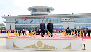 2018-09-18T043712Z_476713704_RC111FC7F630_RTRMADP_3_NORTHKOREA-SOUTHKOREA-SUMMIT.JPG