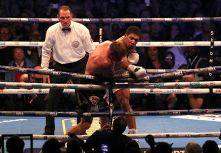 2018-09-22T220028Z_880694817_RC191D4B3650_RTRMADP_3_BOXING-HEAVYWEIGHT-JOSHUA-POVETKIN.JPG