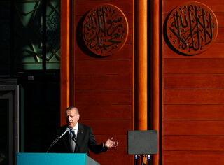 2018-09-29T152105Z_1585513693_RC179006A750_RTRMADP_3_GERMANY-TURKEY-ERDOGAN-COLOGNE.JPG